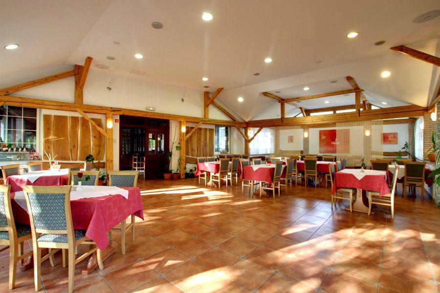 Guesthouse Zorko Gostilna Domen Шмарьешке-Топлице Экстерьер фото